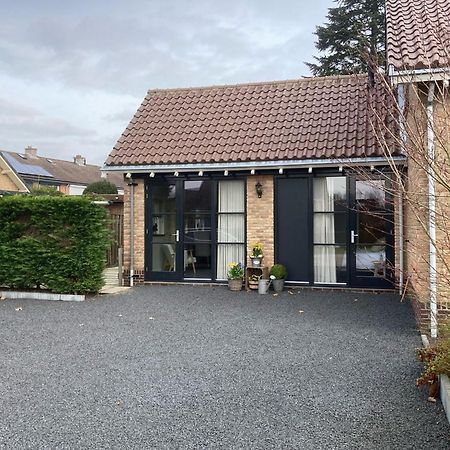 'T Huske Bed & Breakfast Werkendam Exterior photo